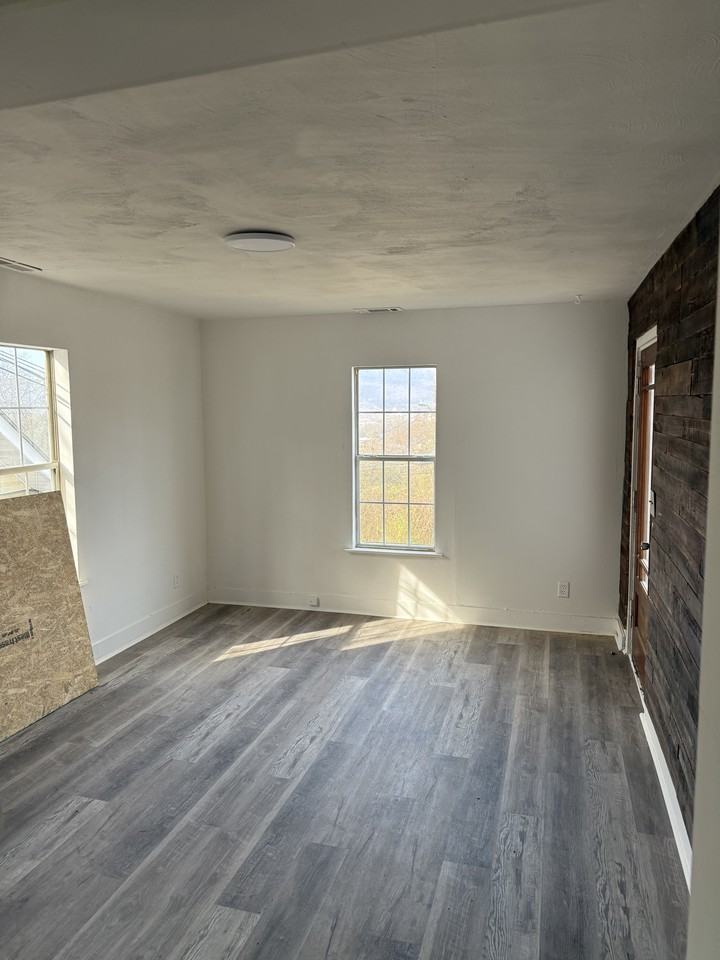 3902 14th Ave #1 - Photo 5 of 11