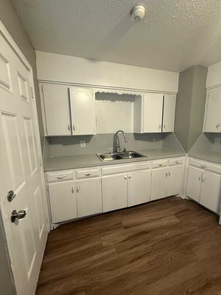 2300 South Kate Avenue #1 - Photo 2 of 10