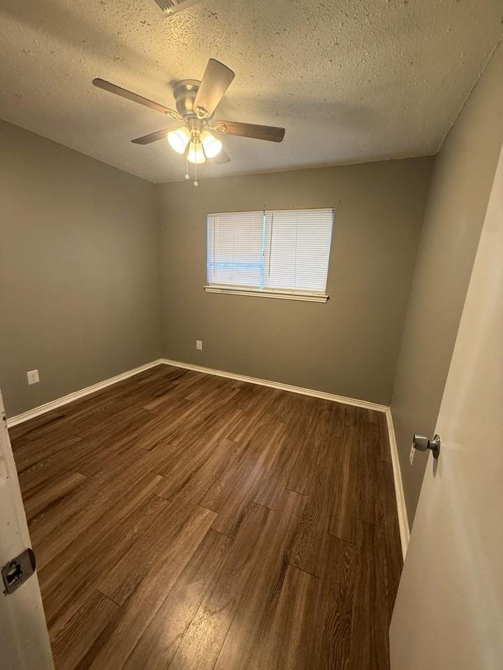 2300 South Kate Avenue #1 - Photo 7 of 10