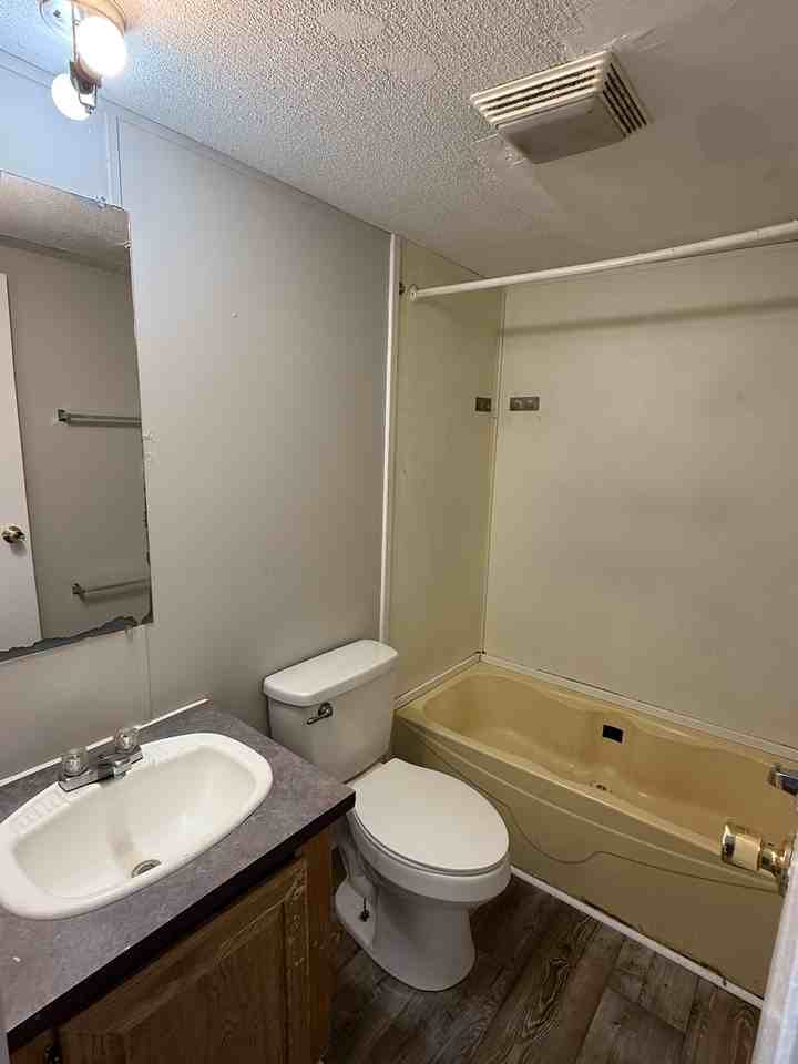 48 Valtlee Dr #AH - Photo 4 of 11