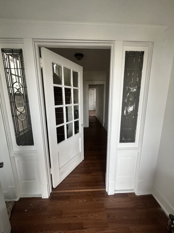 245 E Northampton St #1 - Photo 4 of 17
