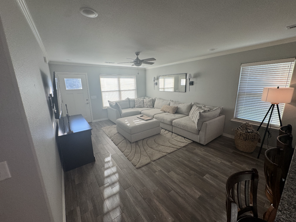 235 Turnberry Ct #1 - Photo 2 of 10