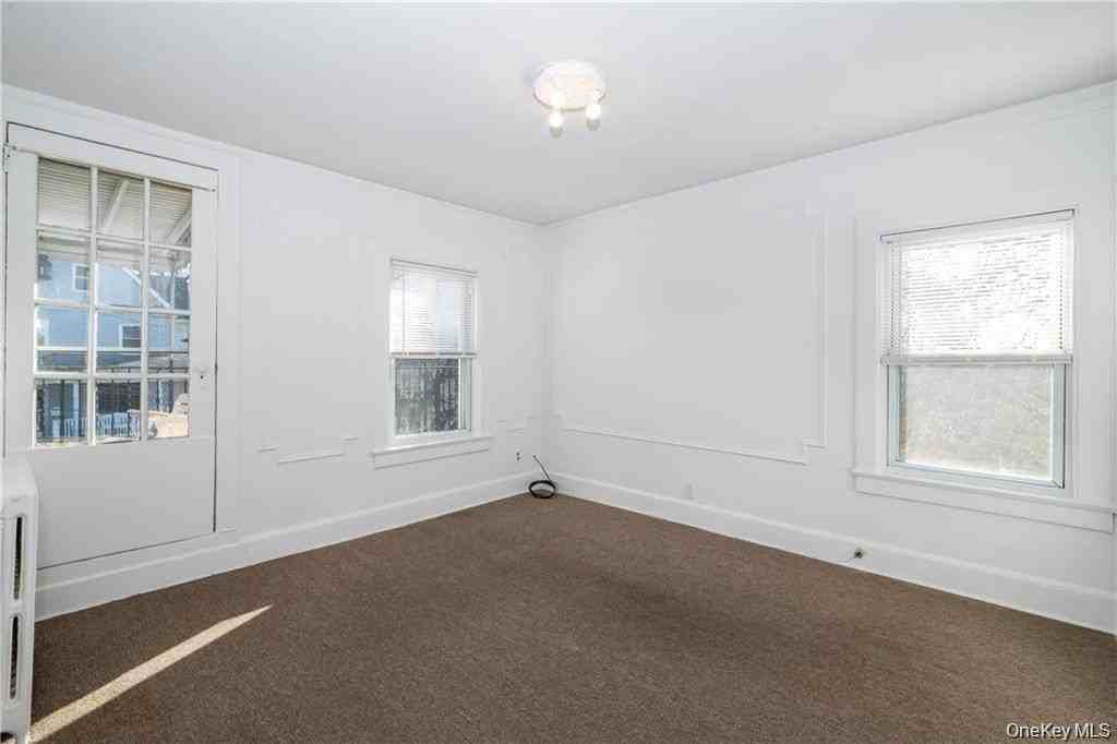 21 Wallace Street #2 - Photo 6 of 19