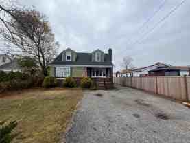 138 William Floyd Parkway - Photo 1 of 1