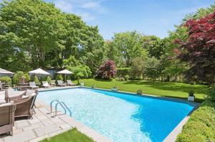 featured image of 686 Hill Street