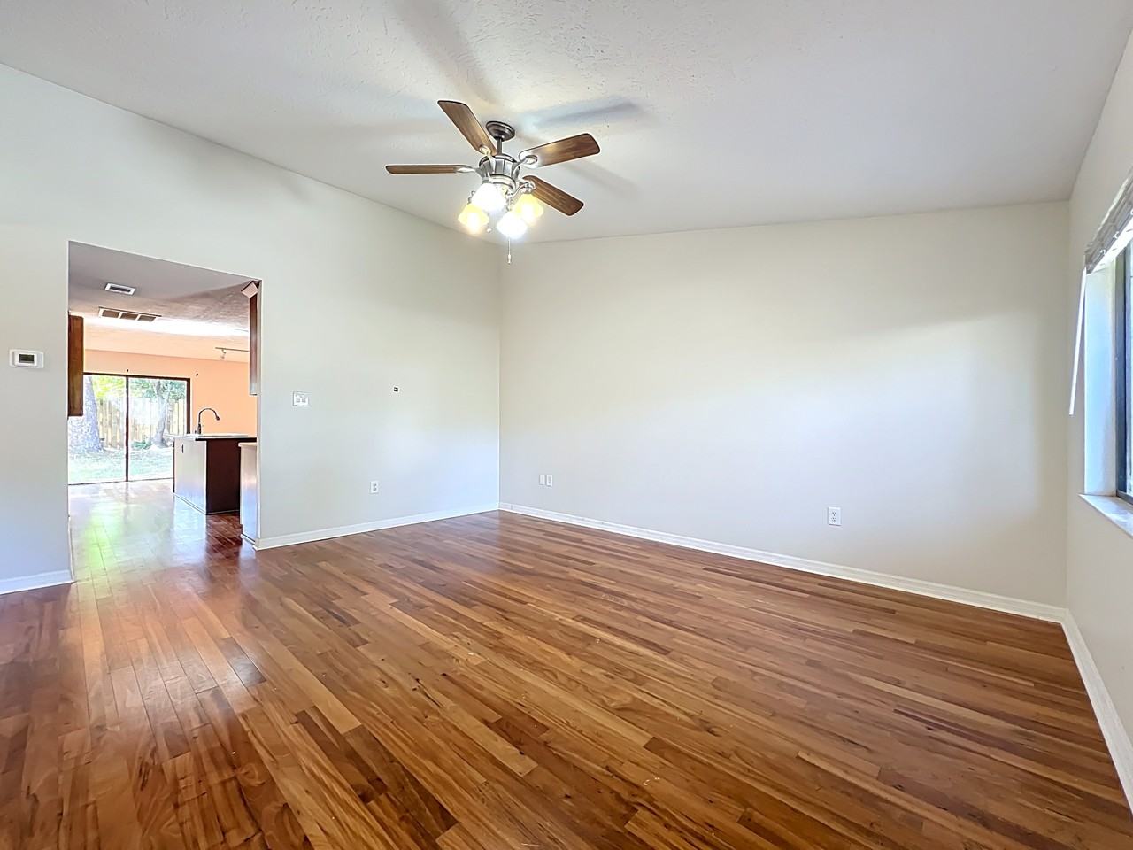 640 Casa Grande Dr #1 - Photo 3 of 27