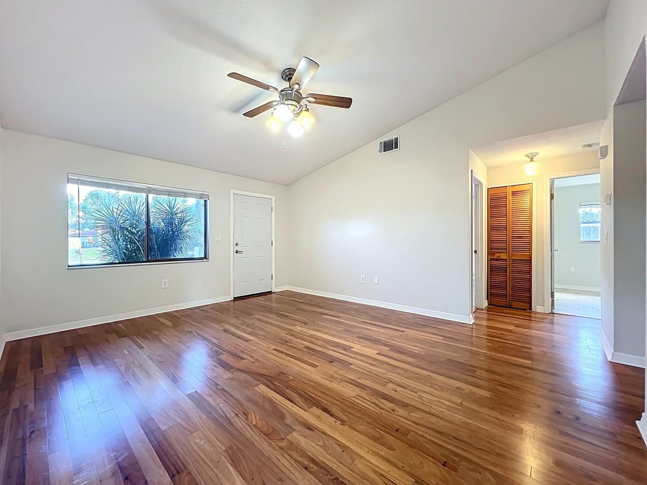 640 Casa Grande Dr #1 - Photo 5 of 27