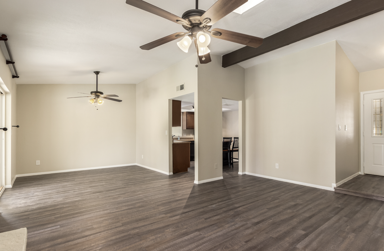 2215 North Los Altos Drive #1 - Photo 6 of 27