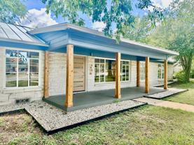 4406 Airport Blvd - Photo 1 of 1