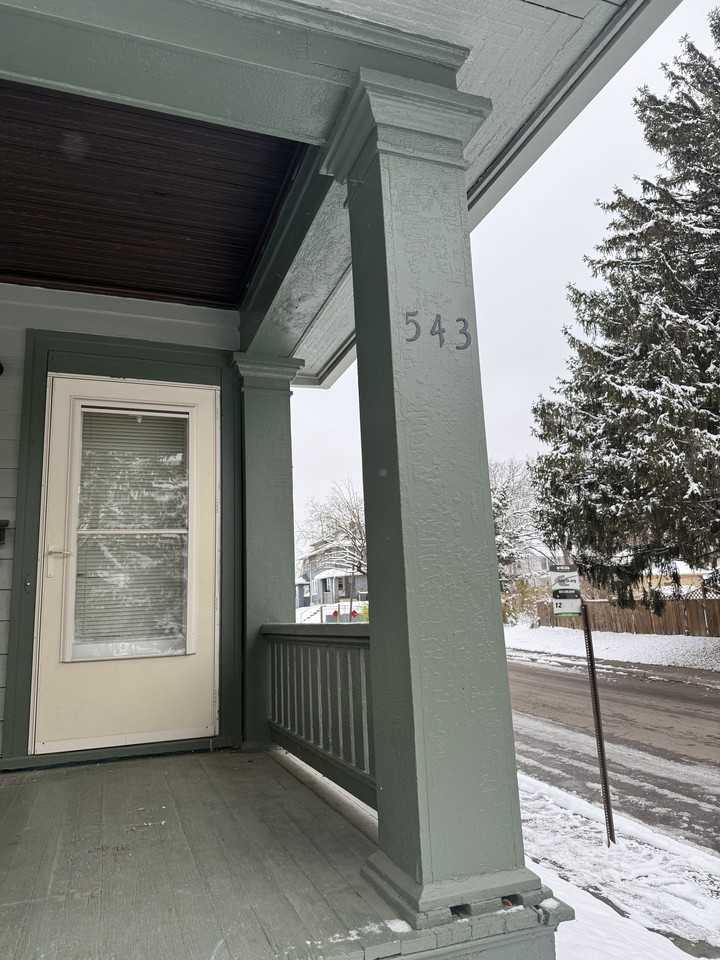 543 Grafton Ave #543 - Photo 2 of 28