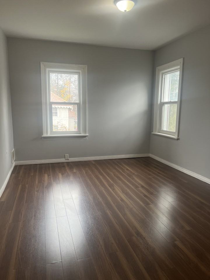 15 Peel Street #2 - Photo 2 of 8