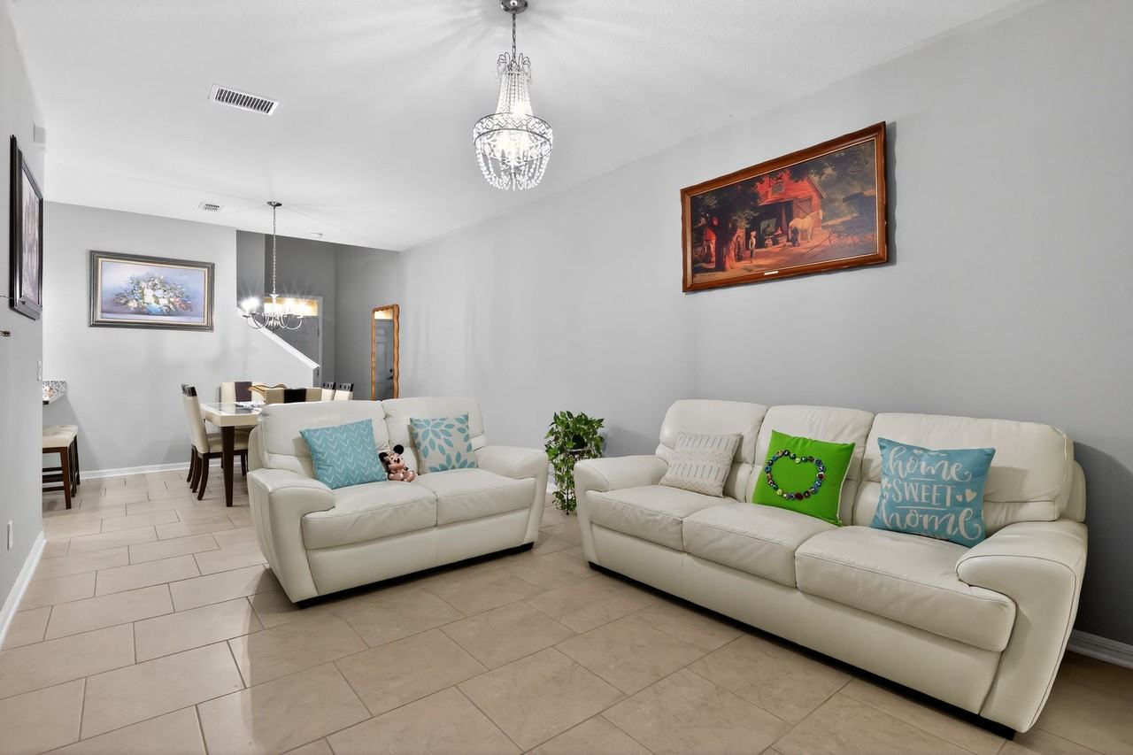 17523 Promenade Dr #1 - Photo 6 of 37