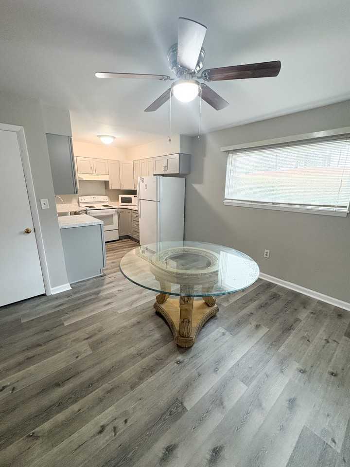 1100 1100 Skyland Drive - 1Unit R1 #1 - Photo 5 of 20