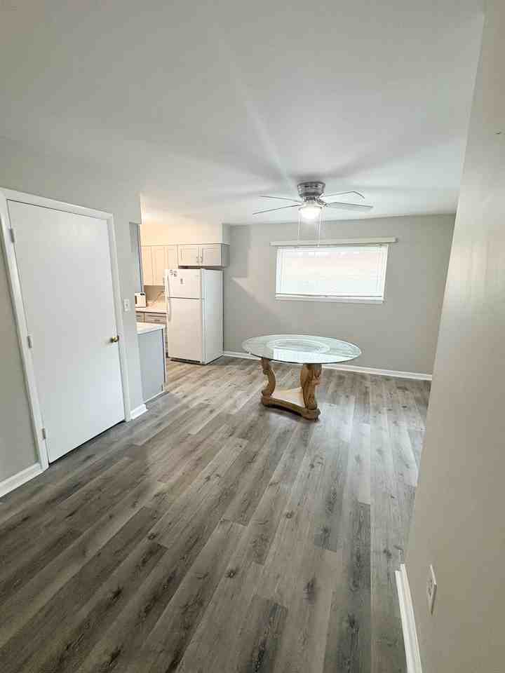 1100 1100 Skyland Drive - 1Unit R1 #1 - Photo 6 of 20