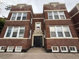 featured image of 5958 W Roosevelt Rd #4