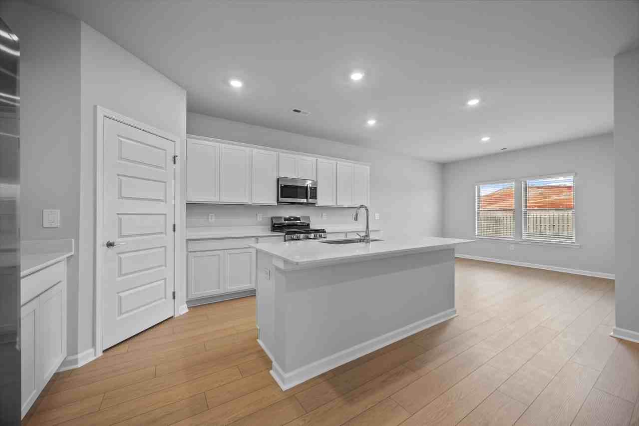 130 Stockholm Lane #1 - Photo 3 of 11