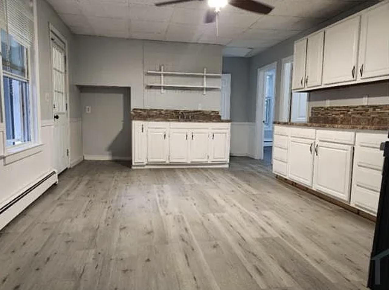 29 Peck St #1 - Photo 3 of 10