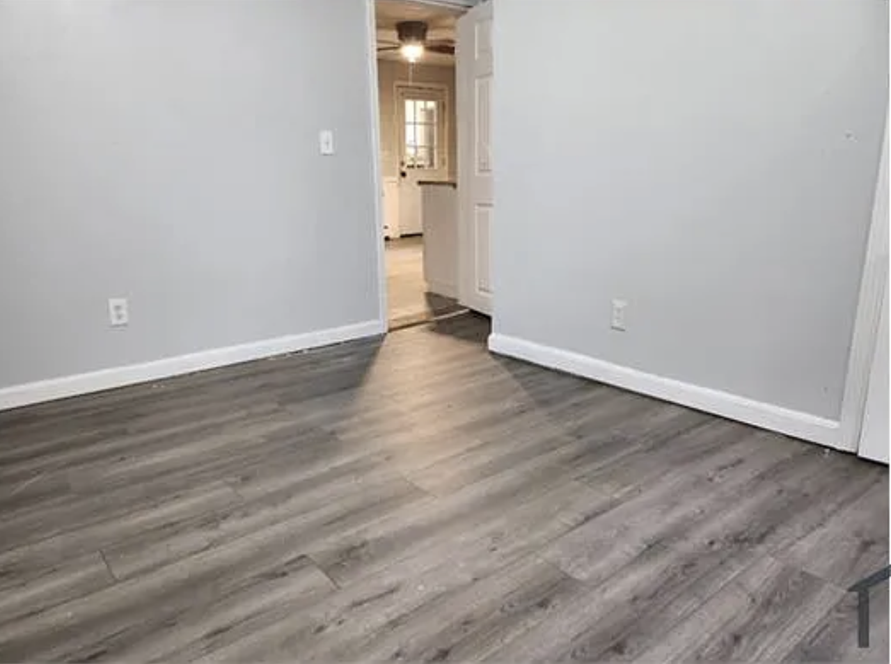 29 Peck St #1 - Photo 4 of 10