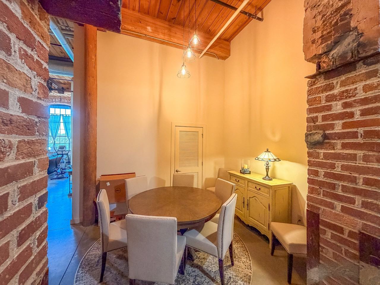 328 Mills Avenue #1 - Photo 5 of 30