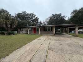 featured image of 932 Fremont Avenue #1