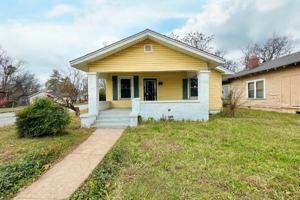 featured image of 2722 Avenue I #1