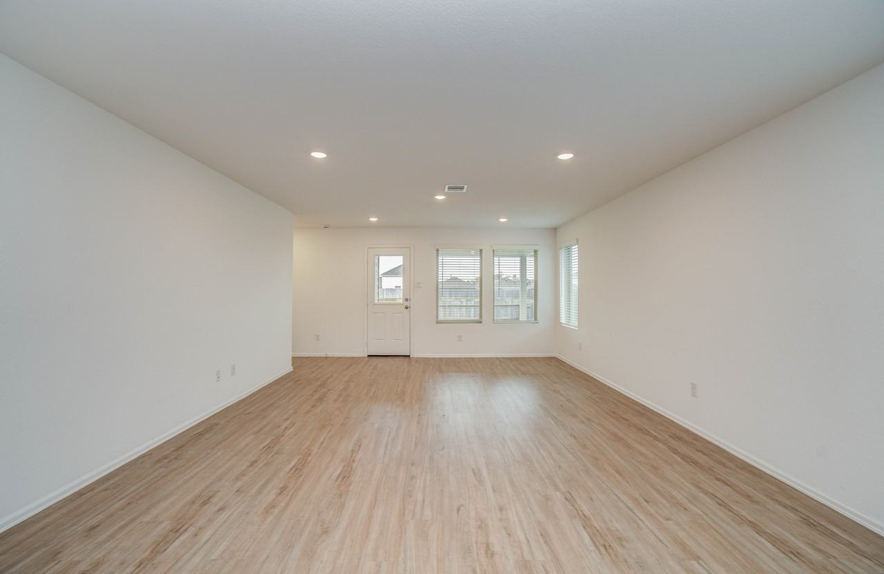 9211 Redwood Branch Dr #1 - Photo 5 of 49