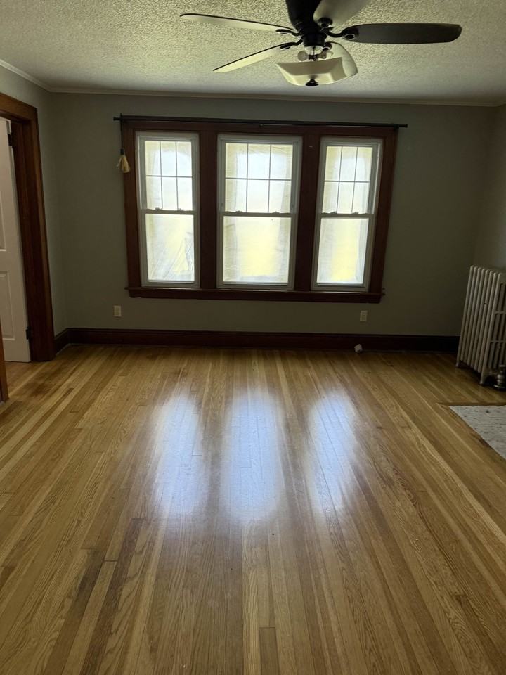 198 Farmington Avenue #2 - Photo 3 of 8