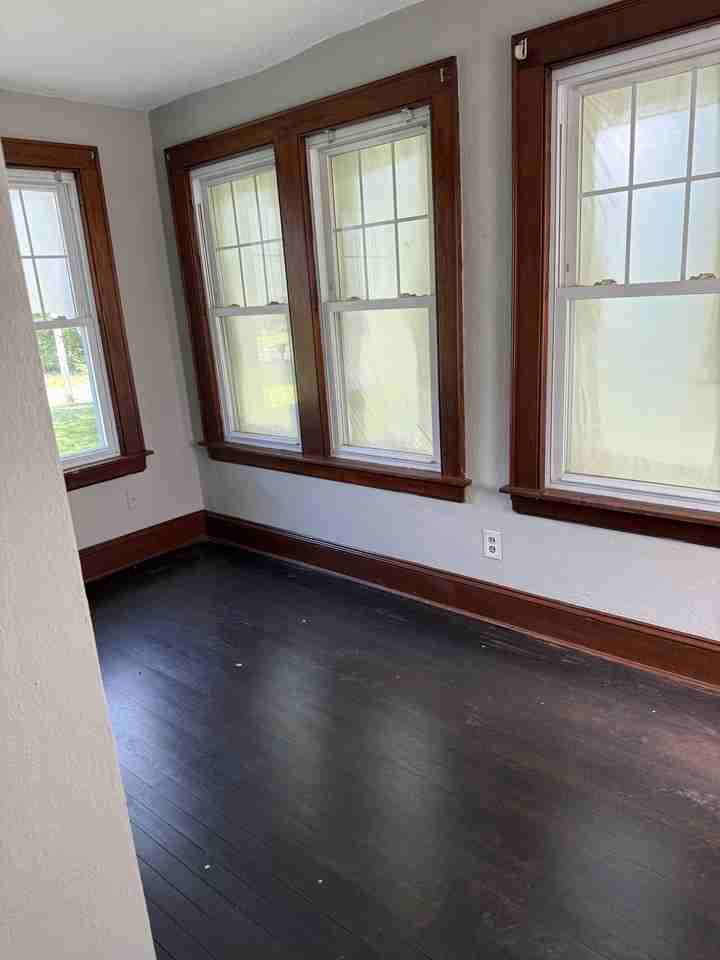 198 Farmington Avenue #2 - Photo 4 of 8