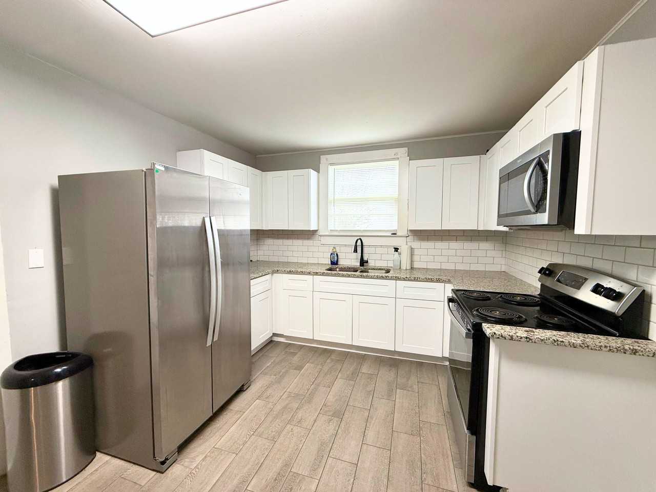 302 G Street #1 - Photo 6 of 13