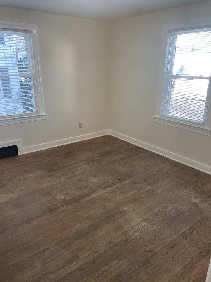 31 Randall St #1 - Photo 5 of 7