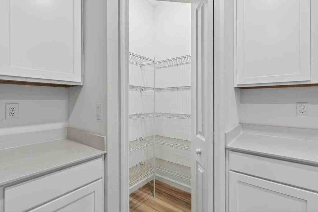 3989 Mid Century St #1 - Photo 4 of 50