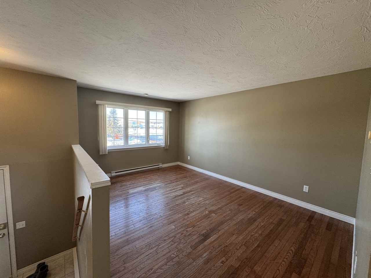 110 Lonsdale Dr #1 - Photo 4 of 19