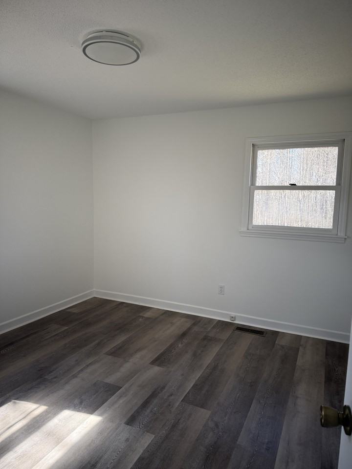 3420 Becks Church Road #B - Photo 4 of 6