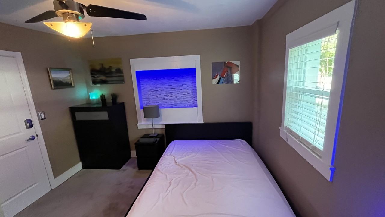 356 Jefferson St #1 - Photo 6 of 24