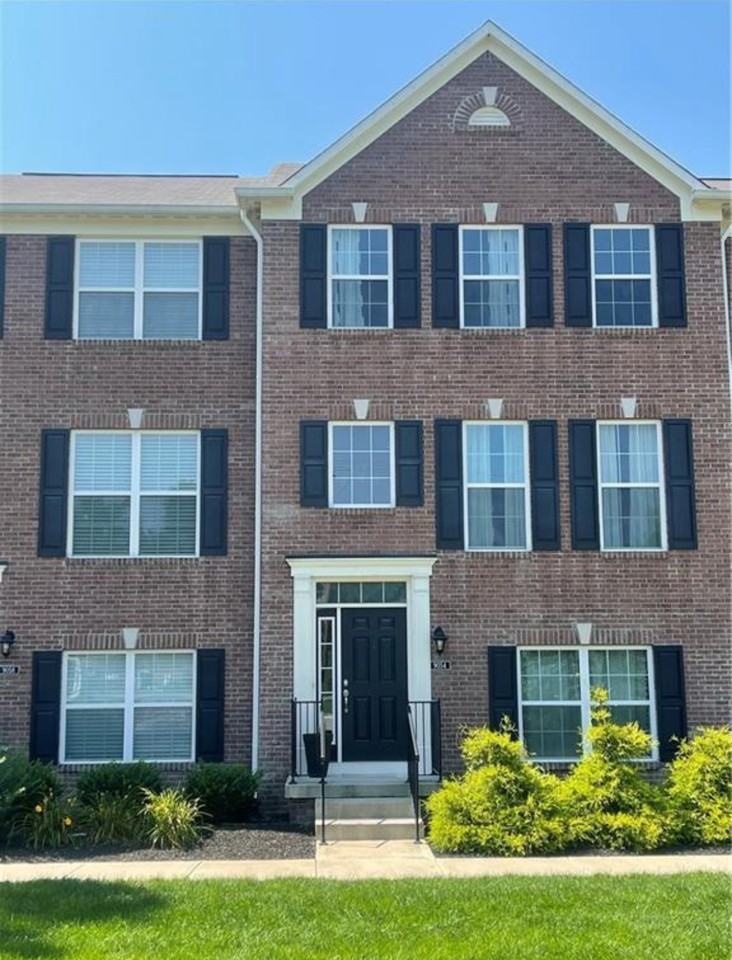 9054 Mercer Drive #1