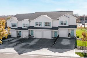 featured image of 8517 Hammond Street #9I