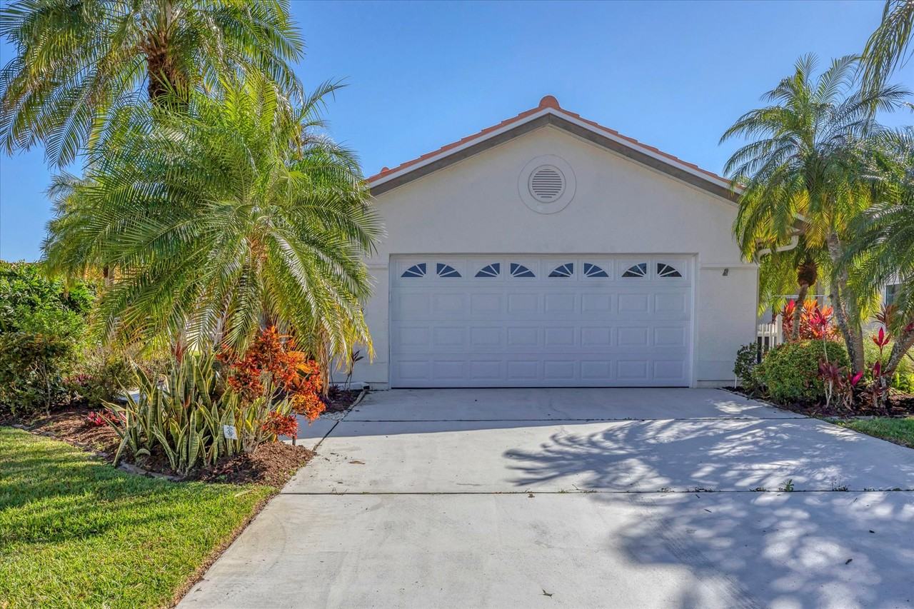 4998 Tamarack Trail #1 - Photo 4 of 42