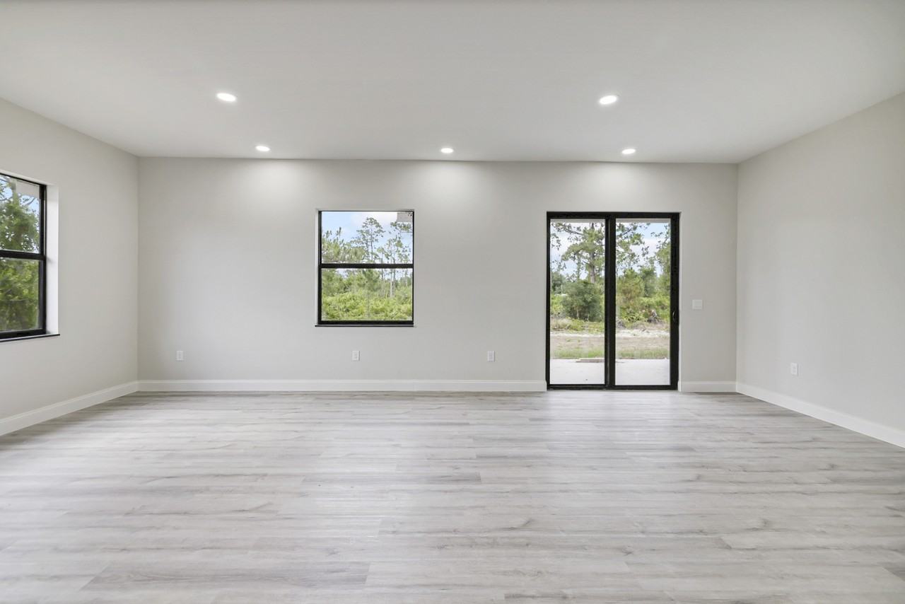 1213 County St E #1 - Photo 6 of 36