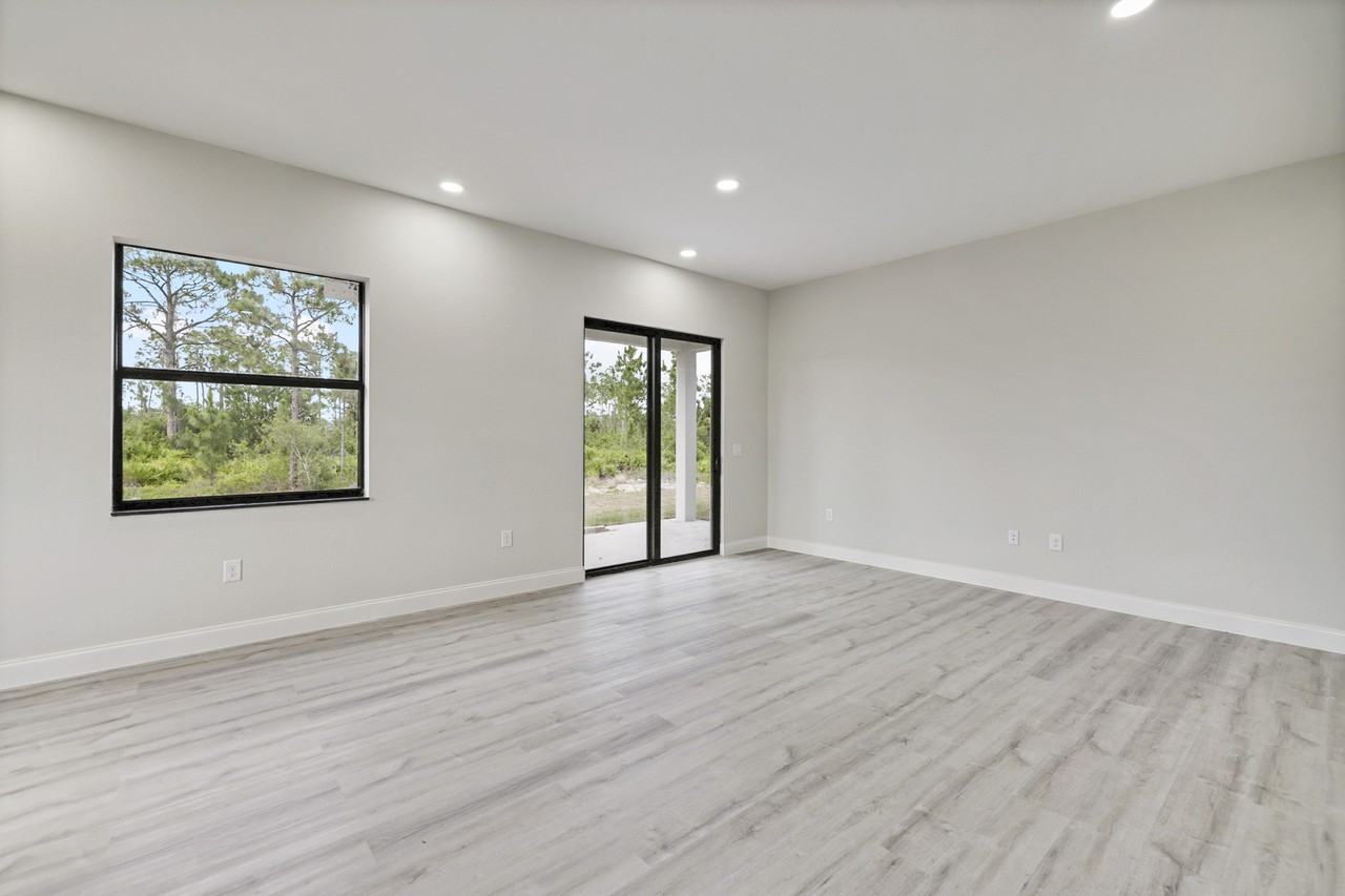 1213 County St E #1 - Photo 7 of 36