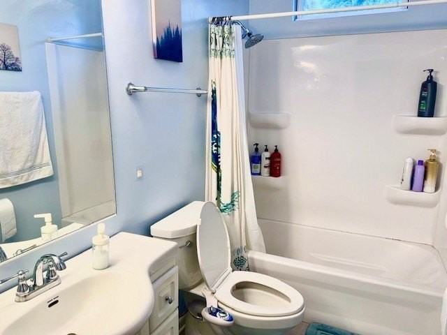 8119 Oriole Drive - Photo 7 of 11