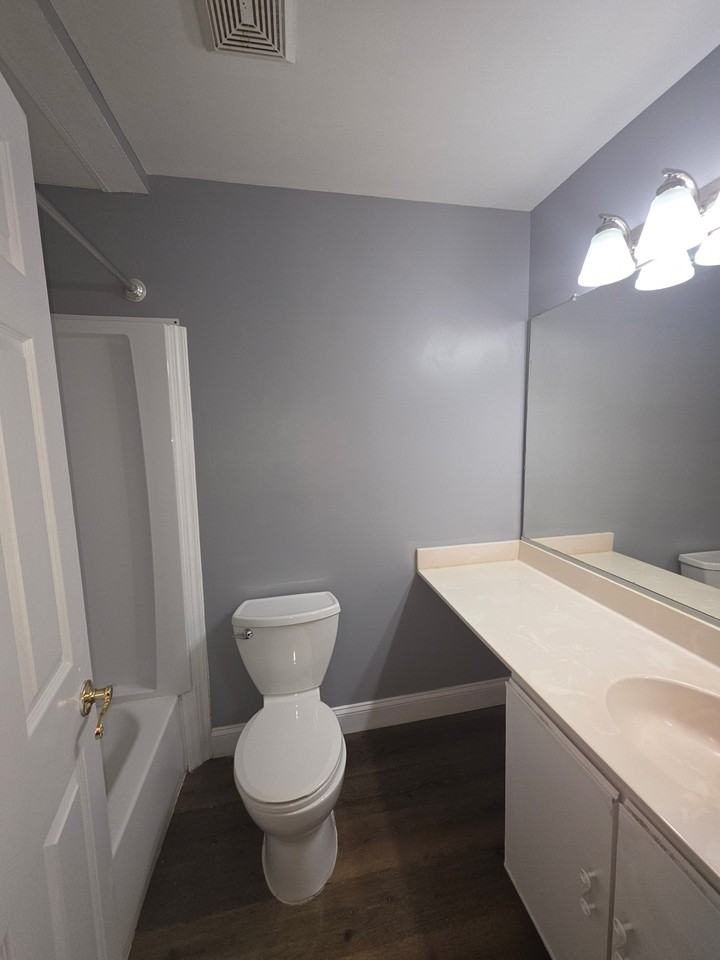 4 Banyan Wood Court #103 - Photo 4 of 16