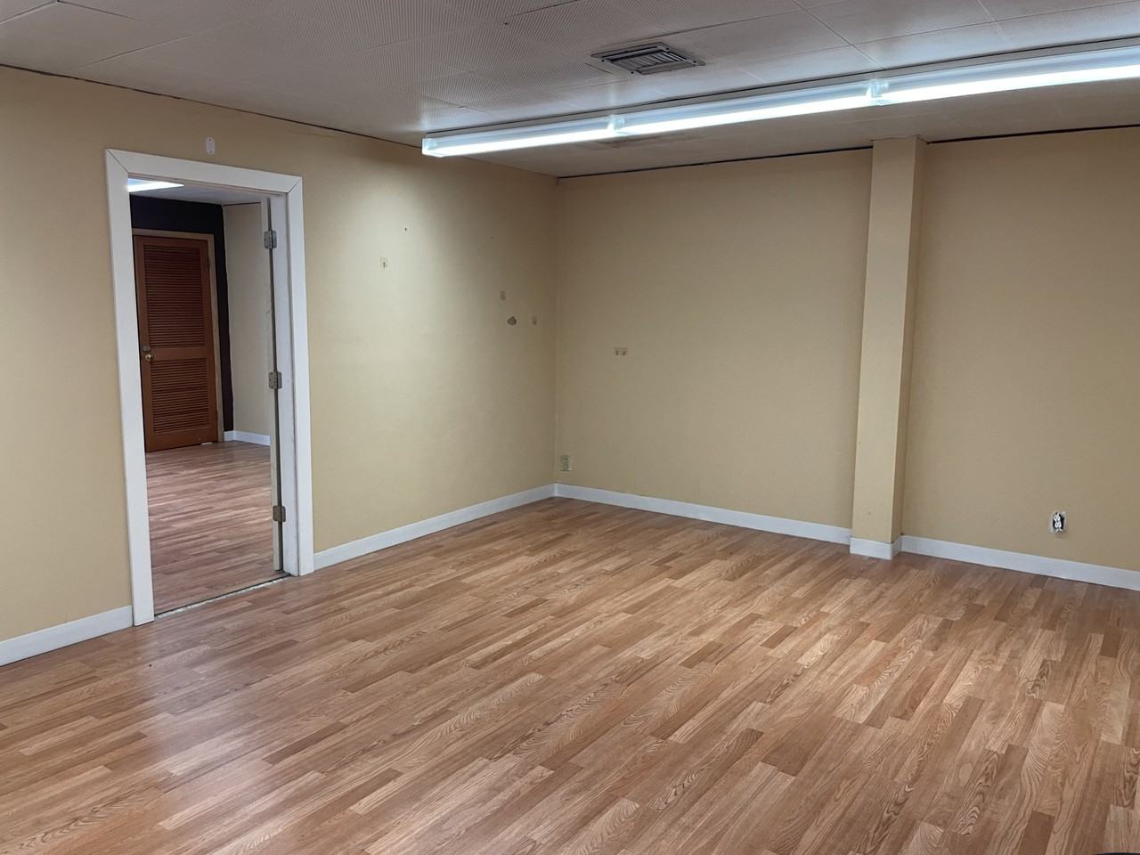 524 Main Street #204 - Photo 3 of 5