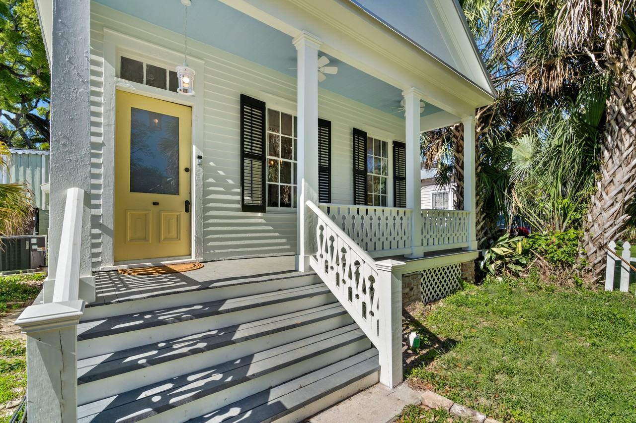 934 Conti Street #1 - Photo 2 of 19