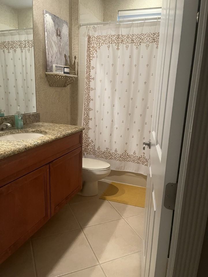 132 Hidden Palms Lane #1 - Photo 4 of 10