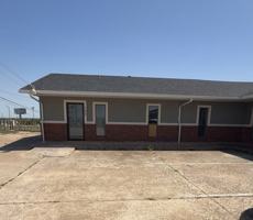 featured image of 7030 West Wilshire Boulevard #105