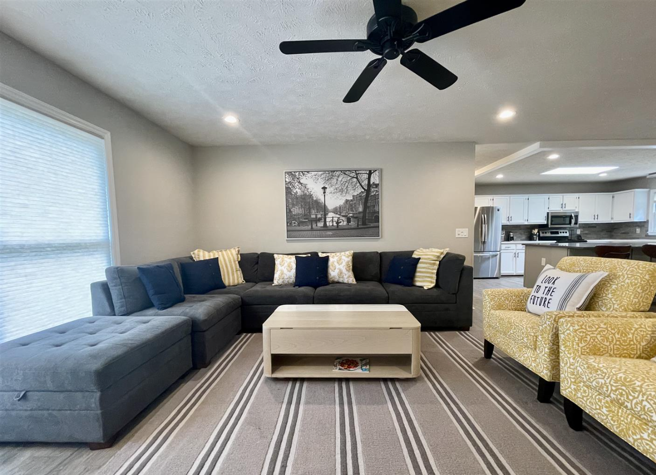 10 Meadowlark Lane #A - Photo 3 of 10