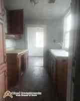 featured image of 837 Newberg Avenue #1