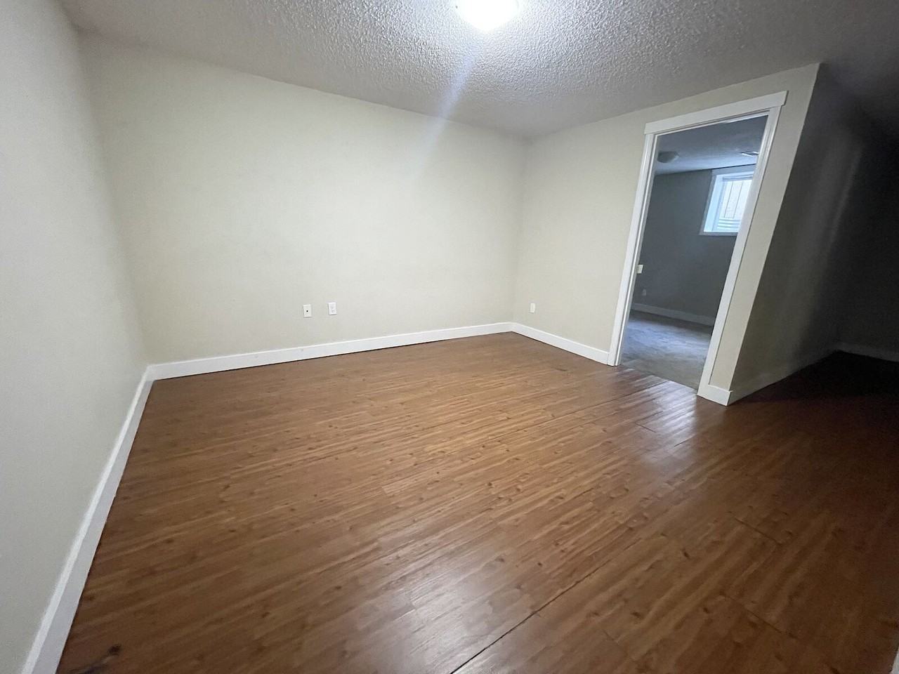 607 Seattle Drive SW #M - Photo 4 of 9