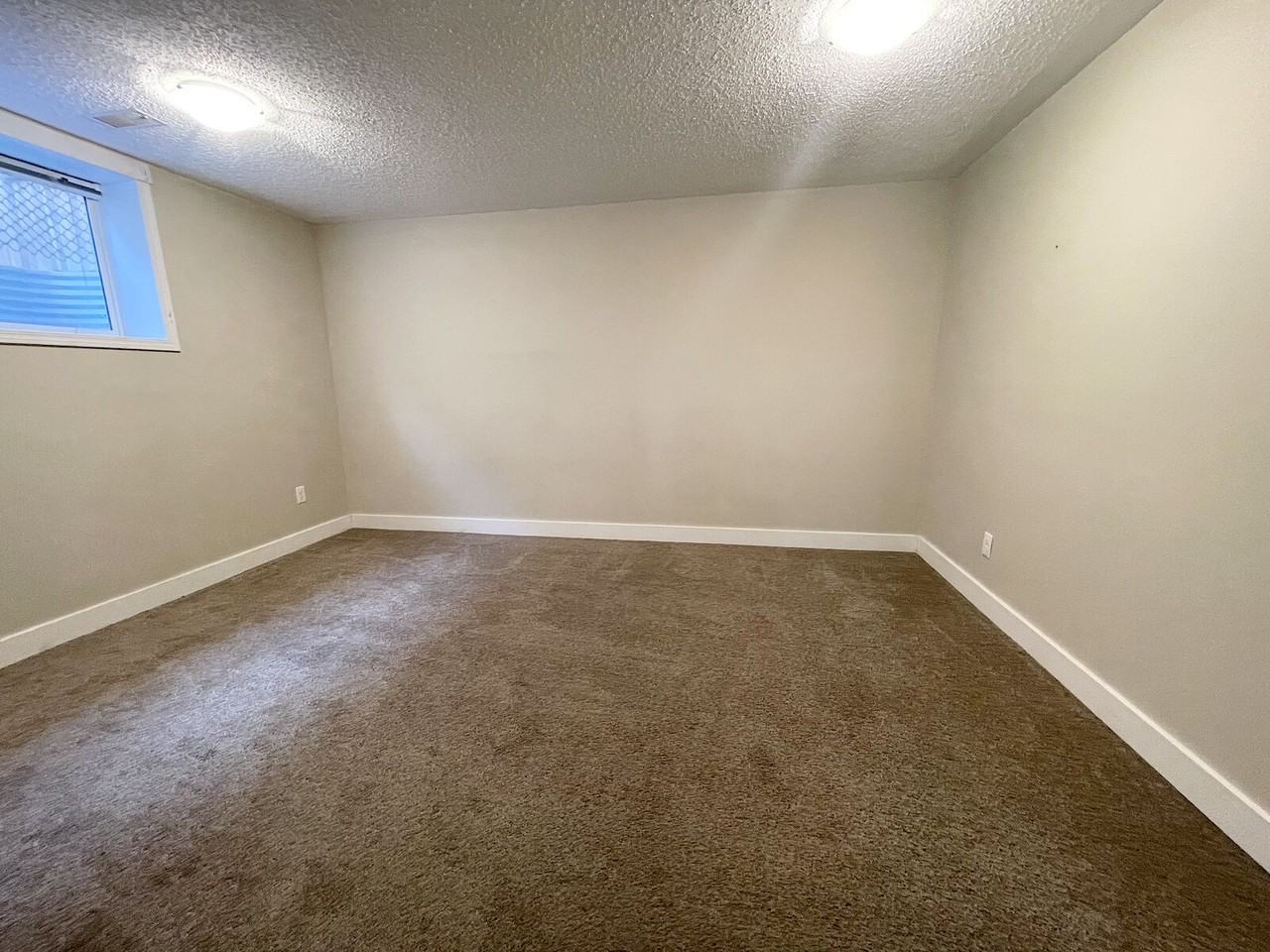 607 Seattle Drive SW #M - Photo 6 of 9