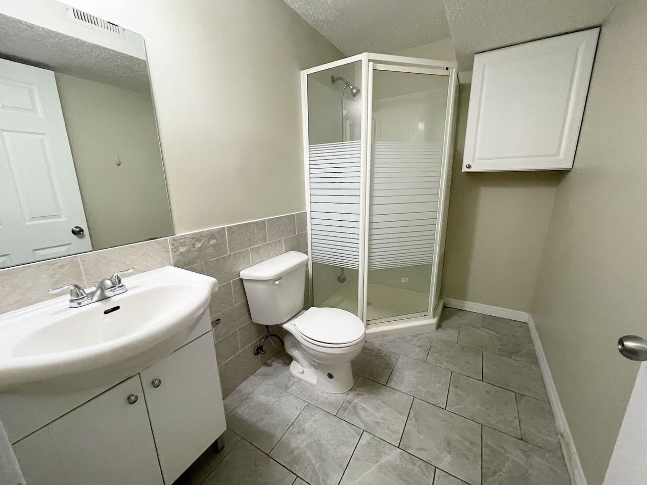 607 Seattle Drive SW #M - Photo 7 of 9